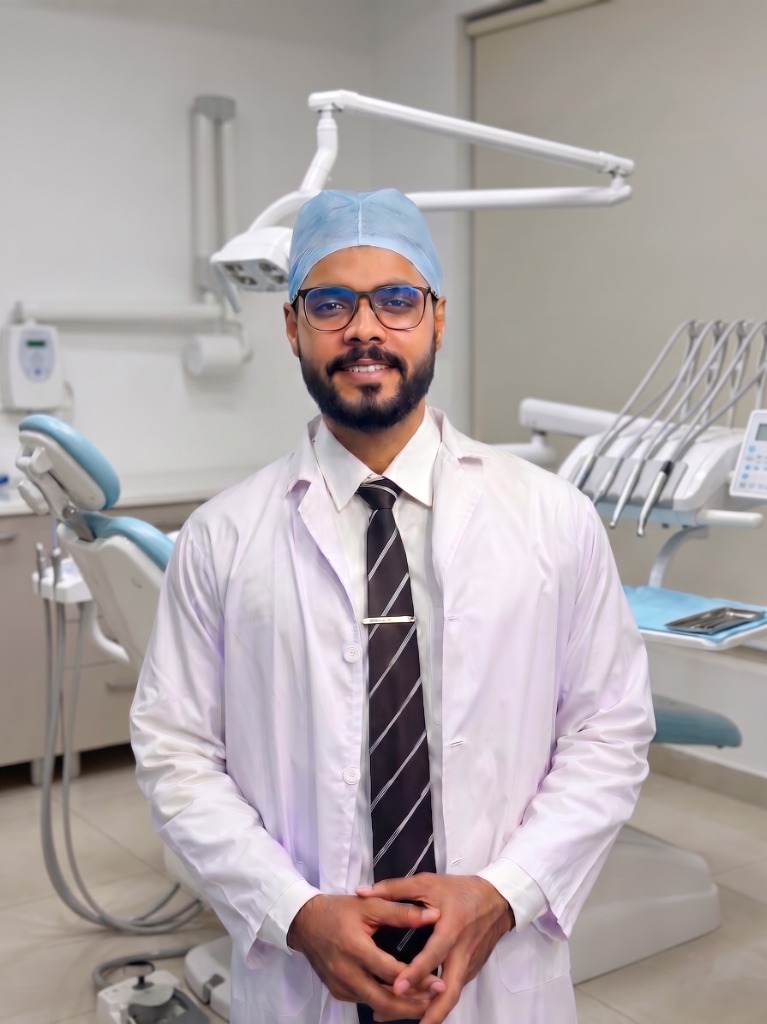 ডাঃ মোঃ ইশতিয়াক আহমেদ সম্রাট - ডেন্টাল সার্জন